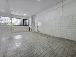 Blk 215 Jurong East Street 21 (Jurong East), HDB 3 Rooms #582575151